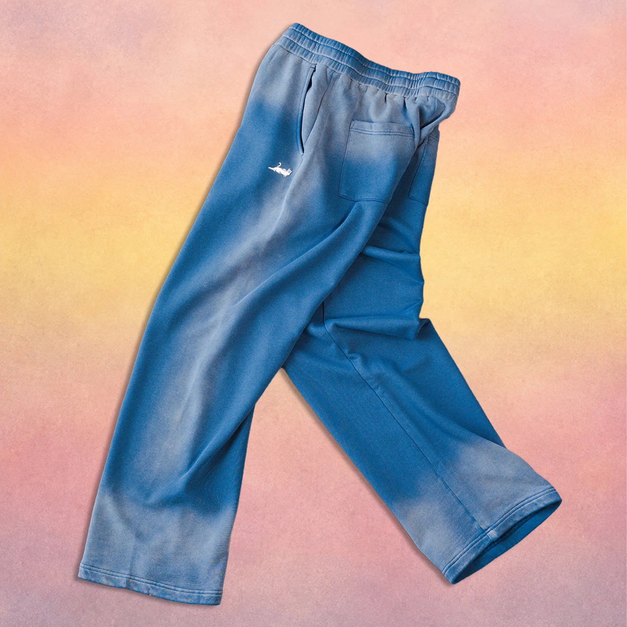 Castanza Straight Leg Sweatpants (Light Blue Faded Wash) - Envio 30/10
