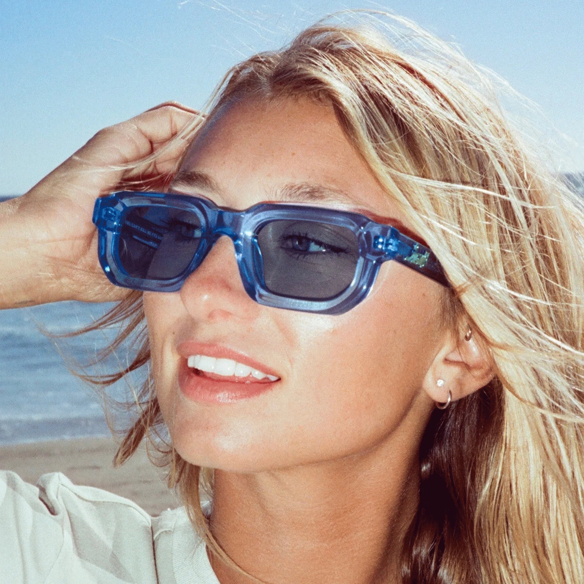 Castanza Sunglasses (Light Blue) - Envio 30/10