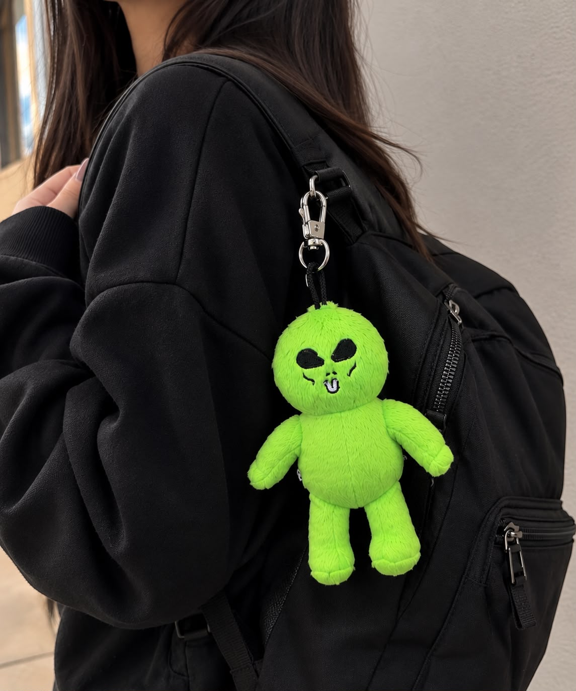 Chaveiro Ripndip - ALIEN Plush Keychain (GREEN)