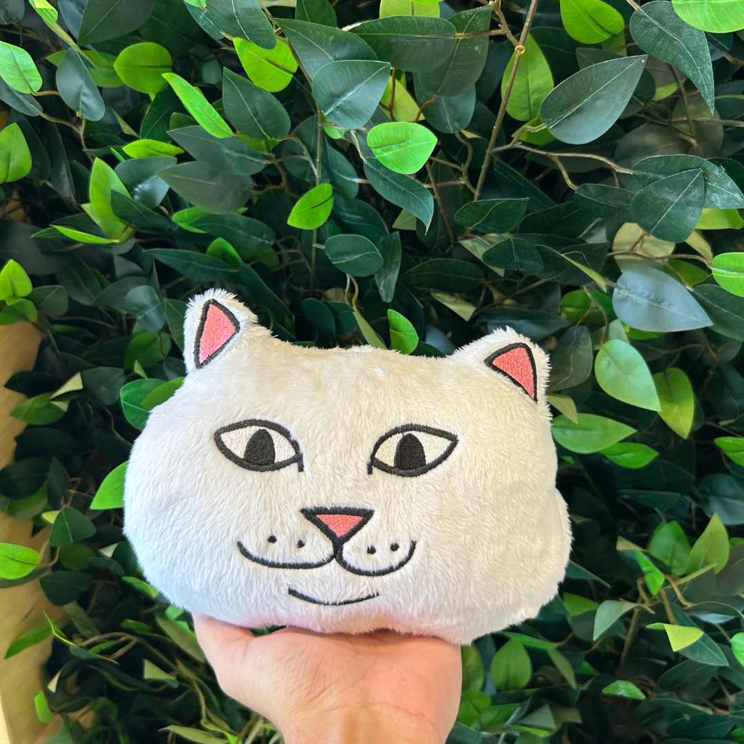 Encosto para Carro RIPNDIP - Lord Nermal Car Head Rest (White)