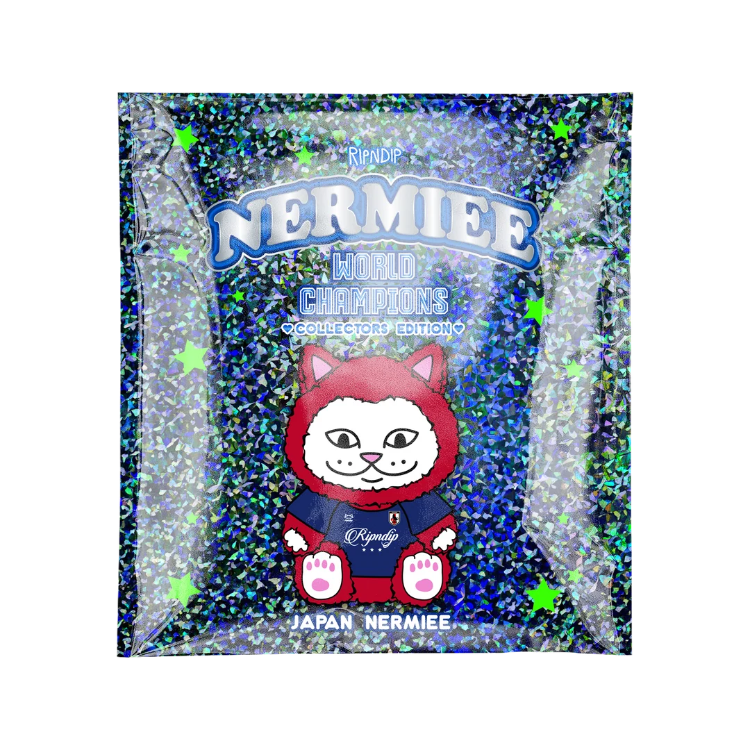 World Champion Nermiee Plush Keychains (Assorted) - Envio 30/10